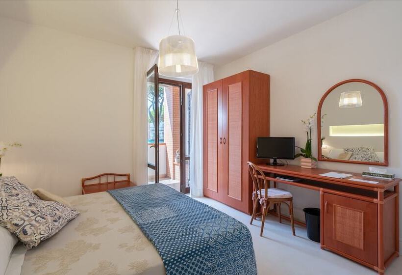 اتاق استاندارد با چشم‌انداز باغ, Ricci Hotel   Marina Di Grosseto