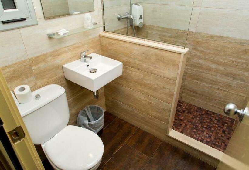 Номер Стандарт, Hostal Barcelona