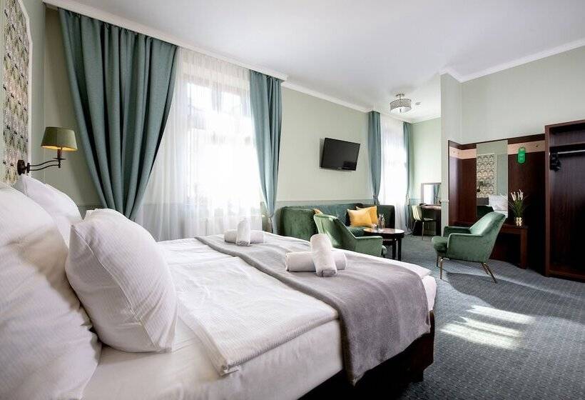 Семейный Номер, Amber Boutique Hotels   Hotel Amber