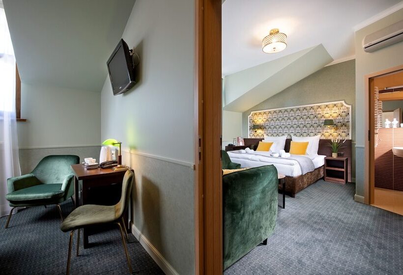 Студия Стандарт, Amber Boutique Hotels   Hotel Amber