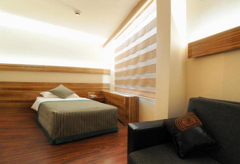 Habitación Economy Individual, Buyuk Keban