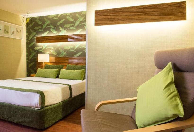 Habitación Familiar Superior, Buyuk Keban