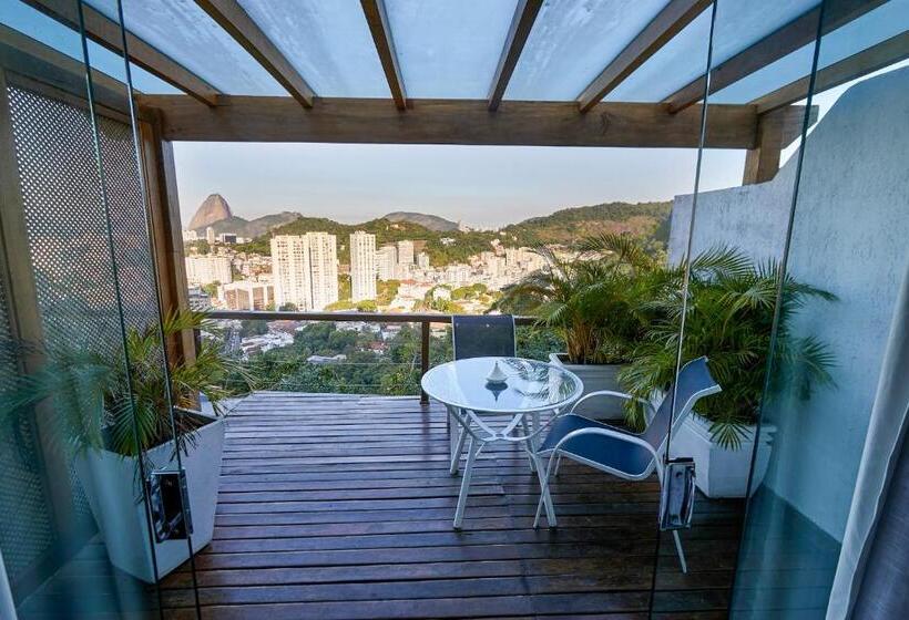 سوئیت مستر, Santa Vista Rio