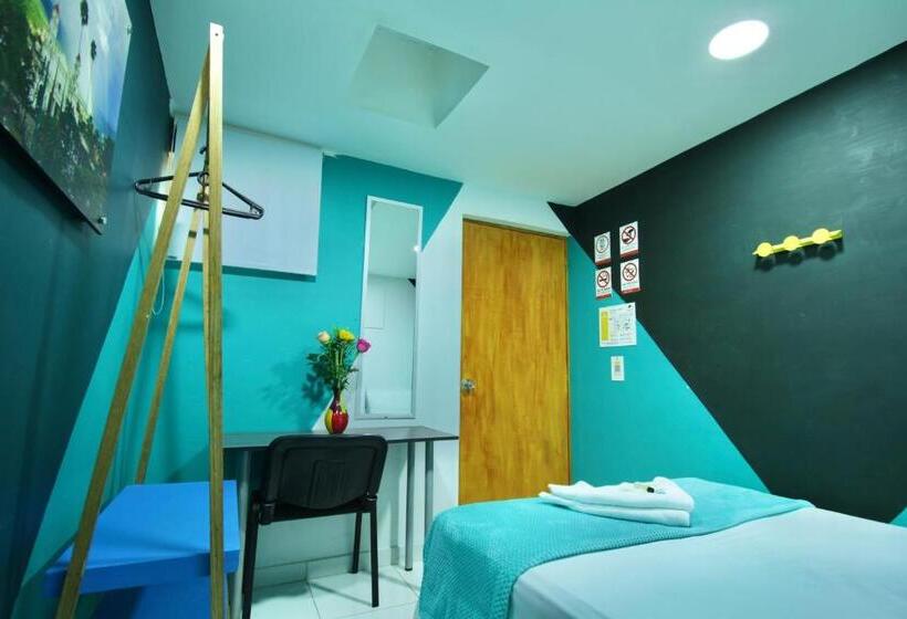 Quarto Estandar Banheiro Compartilhado, Poblado Park Guest House