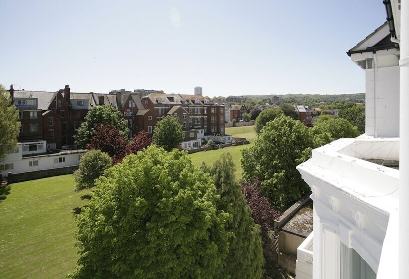 Люкс, Devonshire Park