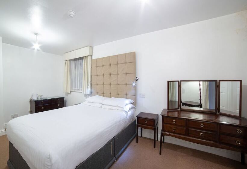 Номер Deluxe, George Hotel, Burslem, Stoke On Trent