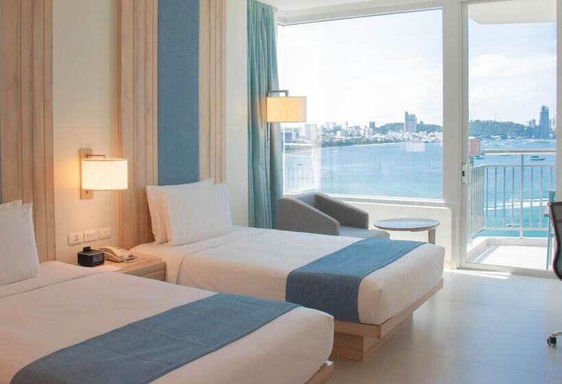 Номер Стандарт 2 Двуспальные Кровати, Holiday Inn Pattaya, An Ihg