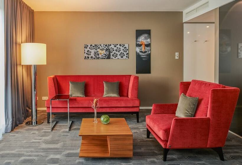 سوییت, Légère Hotel Luxembourg