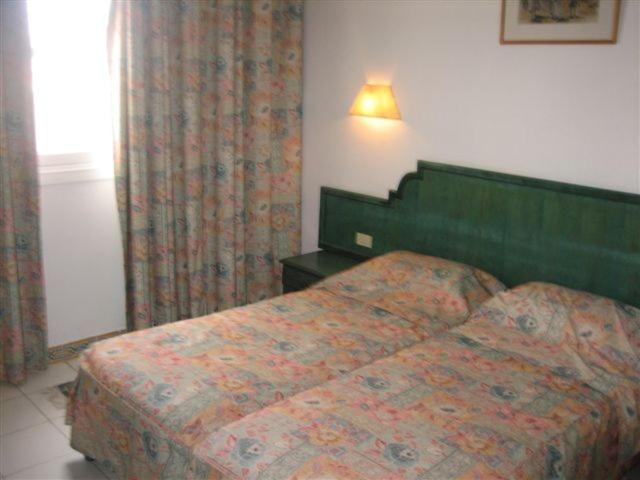 اتاق استاندارد یک نفره, Mezri
