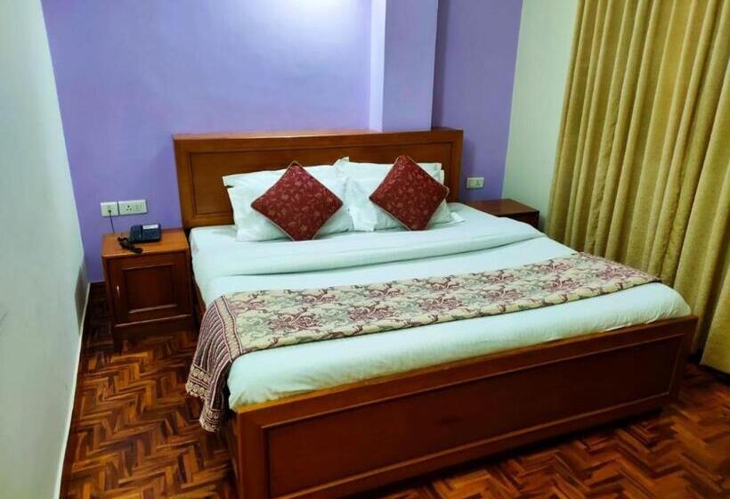 수피리어 룸, Goroomgo Kalra Regency Shimla