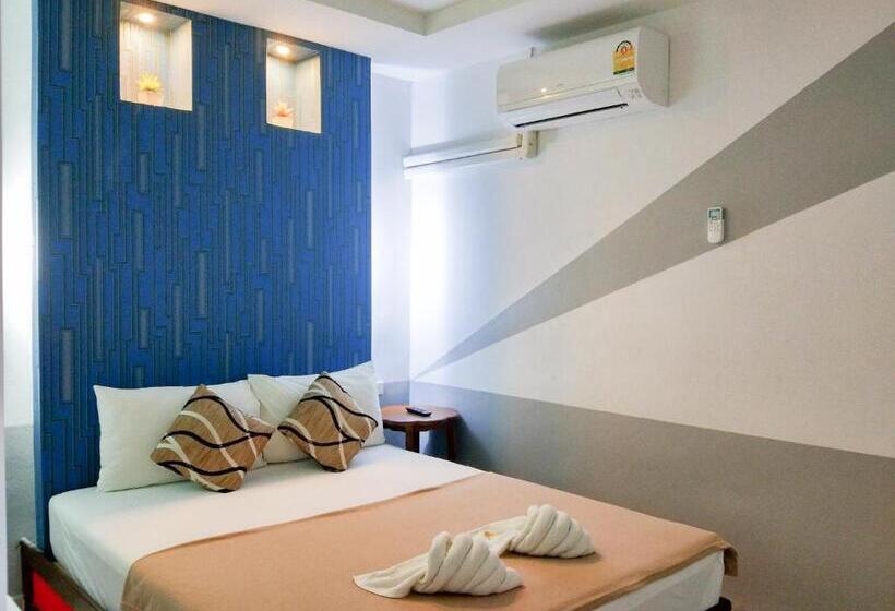 标准间, Great Hill Resort