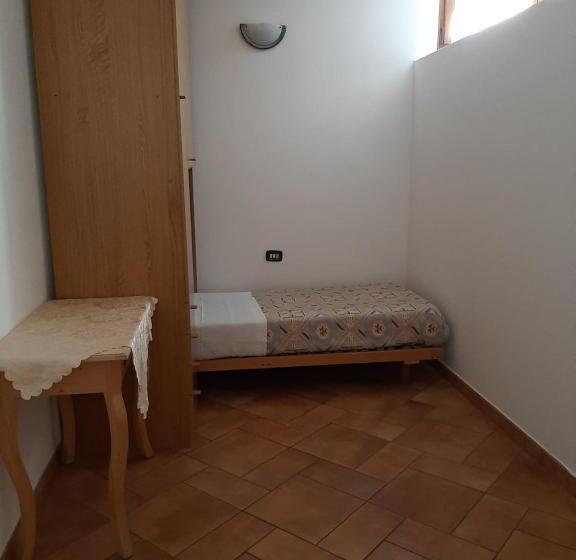 Номер Стандарт Трехместный, Casa Vacanze Da Cinzia