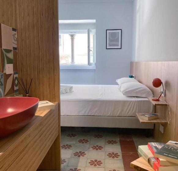 豪华房间, Sognalibro Bed And Books