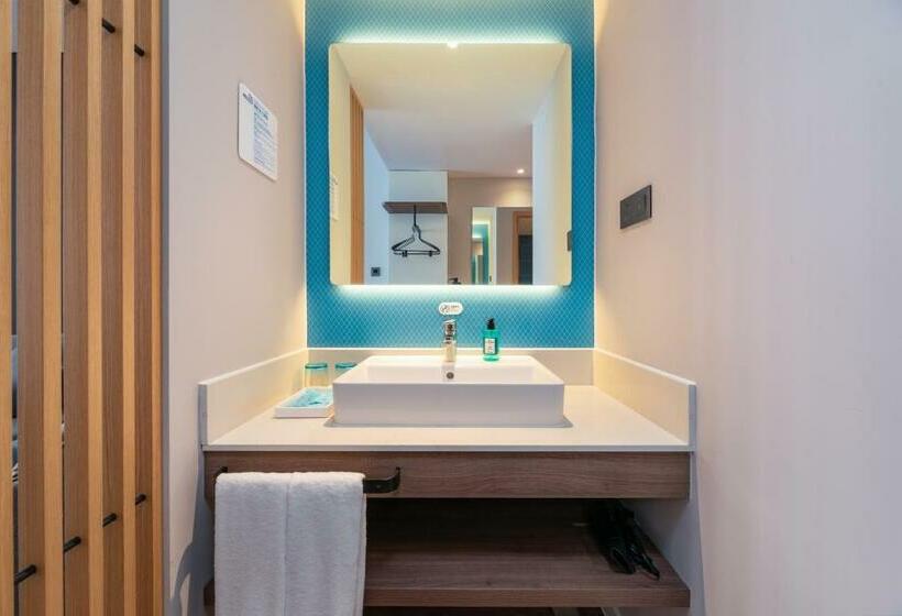 Номер Superior Кровать Кинг, Holiday Inn Express Dongyang Hengdian, An Ihg