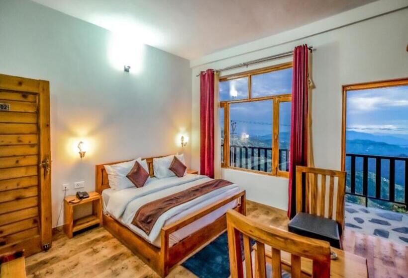 스탠다드 룸 산 전망, La Riqueza Kanatal   Mountain View Rooms   Welcome New Year With Fresh Snowfall
