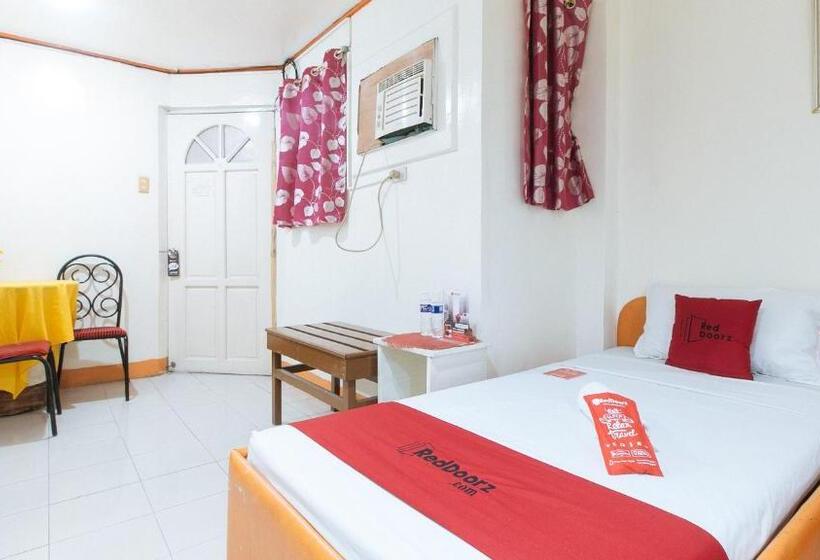 스탠다드 룸 공동 욕실, Reddoorz Hostel @ St. Paul Village Lapulapu