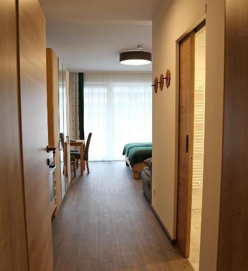 Апартаменты 1 Спальня с Террасой, Apartments Schmiedgut