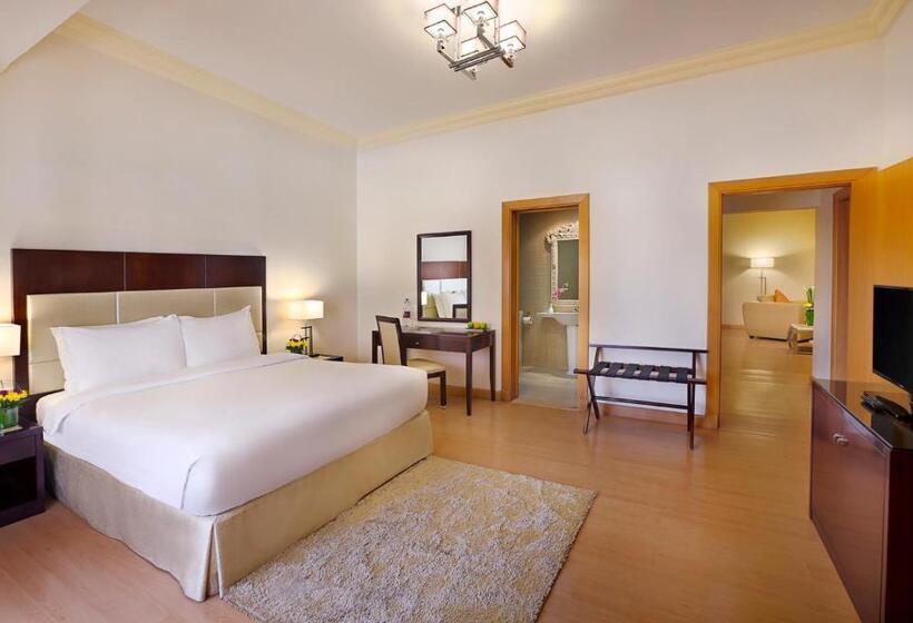 3 Bedroom Suite, Al Safir Tower   Residence