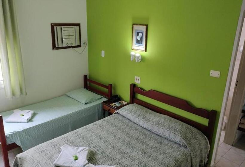 Quarto Triplo Estandar, São Nicolau