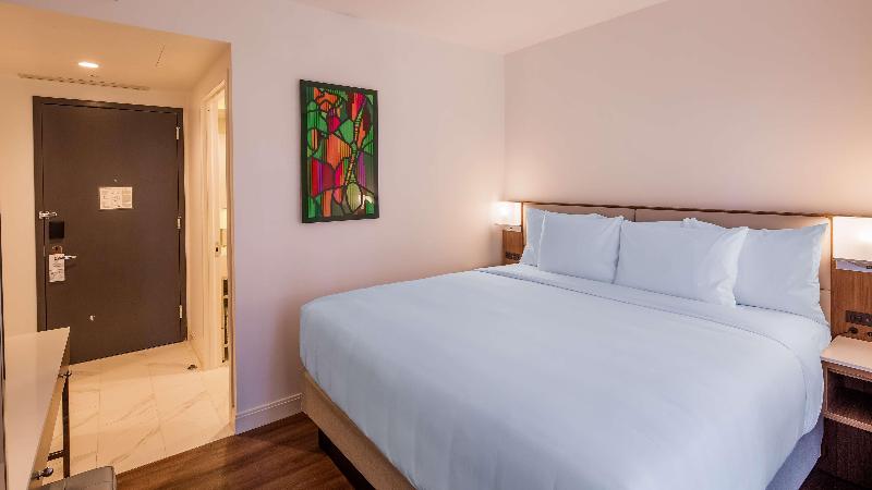 اتاق استاندارد با تخت بزرگ برای معلولان, Best Western Premier Empire State