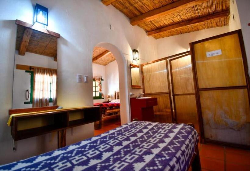 4인용 스탠다드 룸, Hosteria La Granja