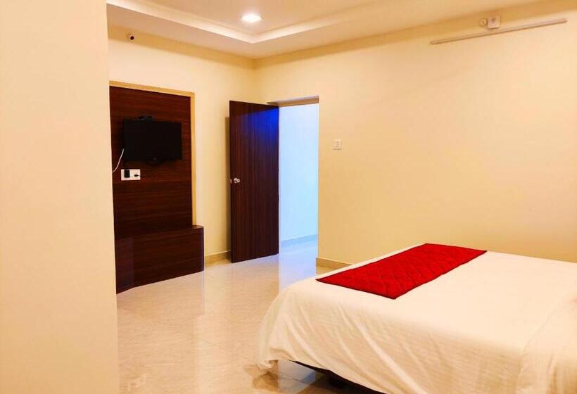 Люкс Superior, Thaai Residency