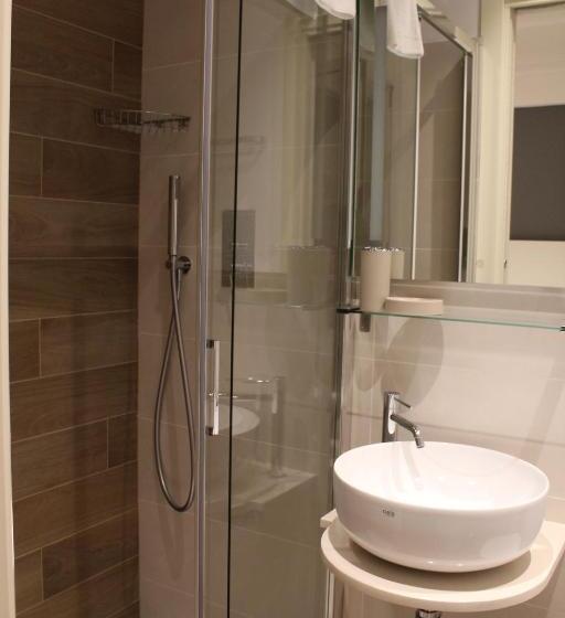 اتاق استاندارد, Albergo Augusta B&b