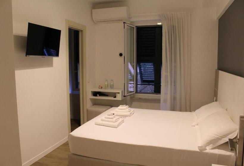 اتاق استاندارد, Albergo Augusta B&b