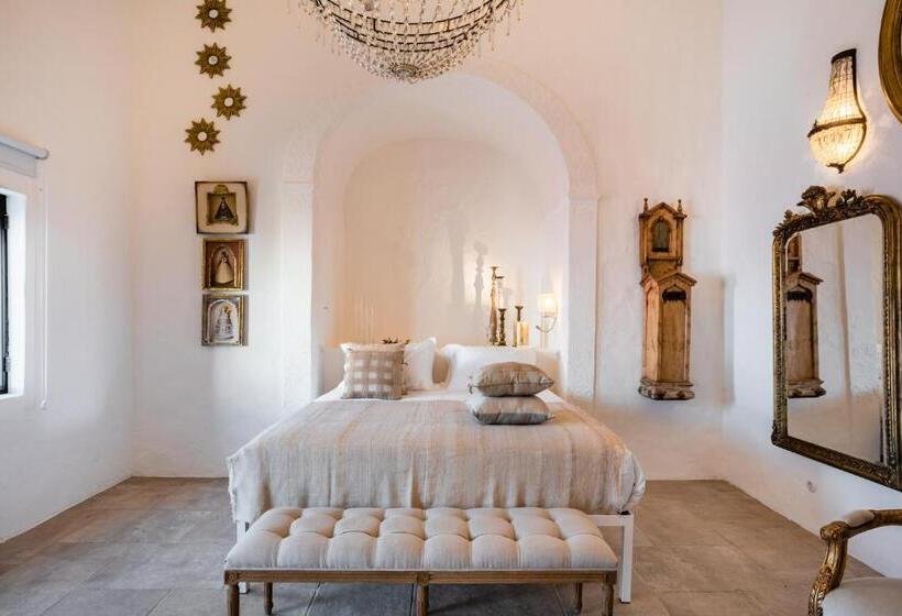 Люкс Вид на Город, Colégio Charm House