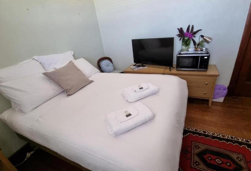Номер Стандарт, La Cochon Rose Motel
