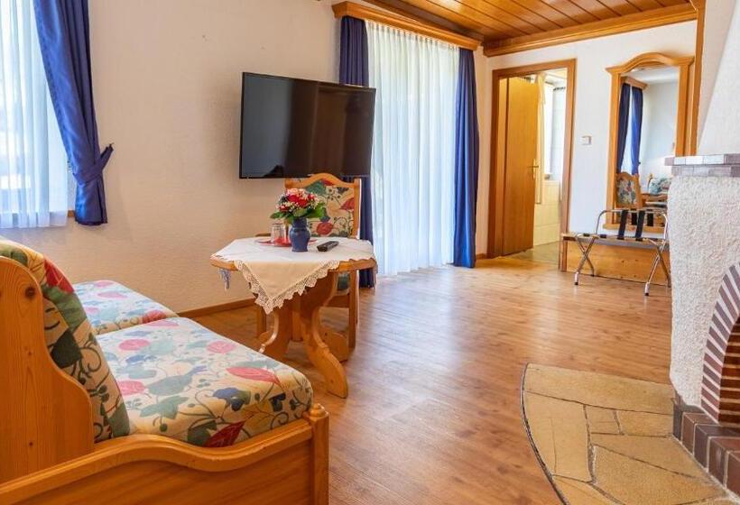 Люкс, Aktivhotel & Gasthof Schmelz Ihr Urlaubs Hotel In Inzell Mit Wellness Hallenbad, Alpensauna & Dampfb