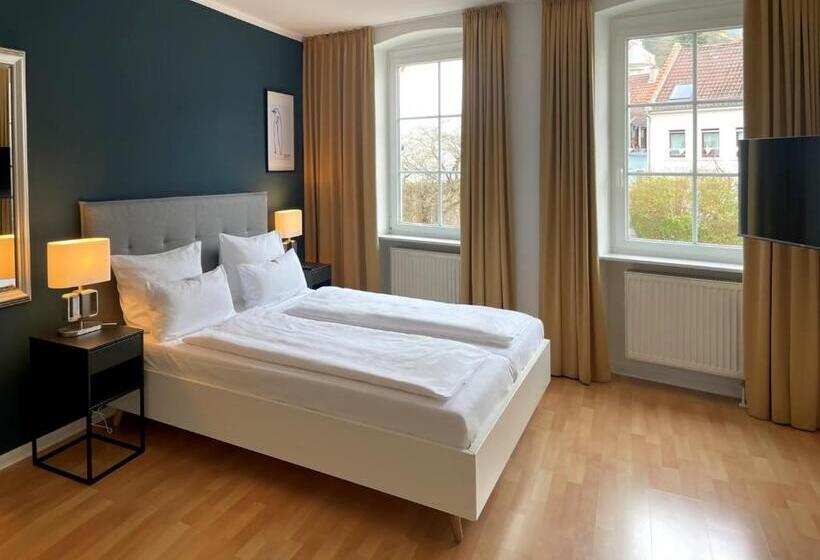 Номер Стандарт Трехместный, Dk Hotel Deutscher Kaiser