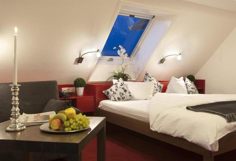 标准间带阳台, Ebner   Boutique Hotel & Konditorei
