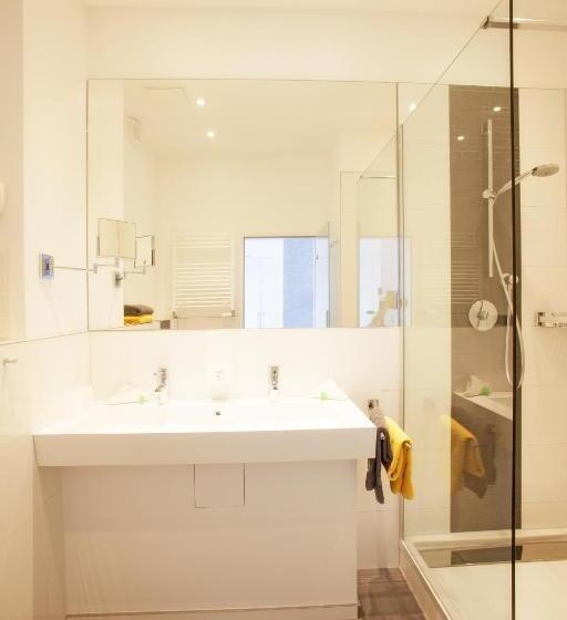 标准三人间, Ebner   Boutique Hotel & Konditorei