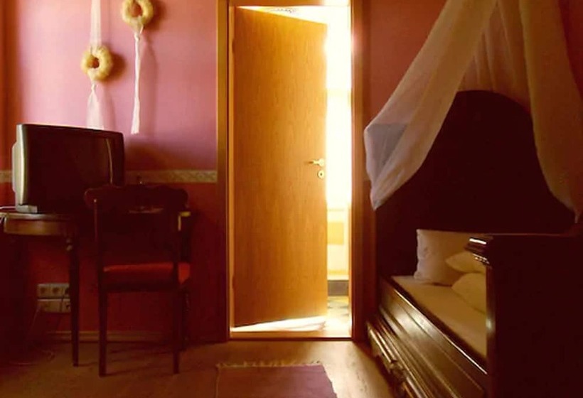 标准单人间, Wein Hotel Auberge Mistral