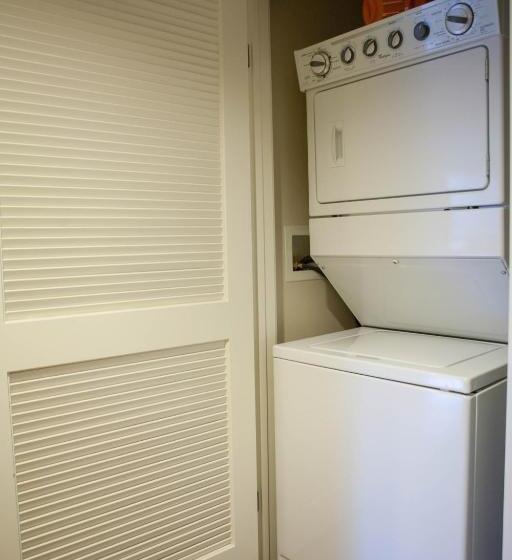 침실 1개 아파트, Central Apartment