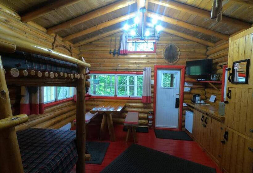 Четырехместный Номер Стандарт, Domaine Le Bostonnais   Le Village En Bois Rond