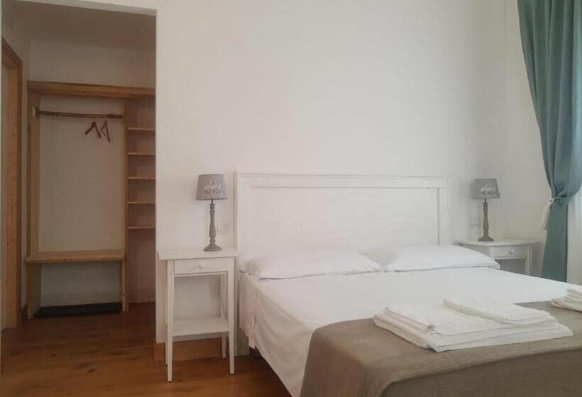 デラックスルーム, Henry Agriturismo Manfredonia