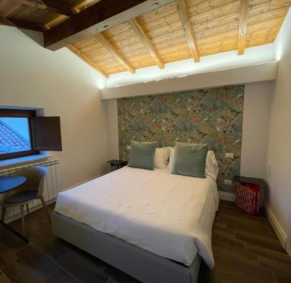 اتاق استاندارد با بالکن, Ginevra Boutique Rooms   Palazzo Leosini   Residenze D Epoca
