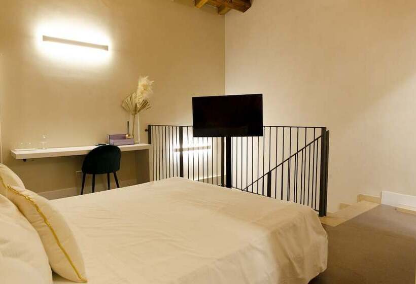 اتاق لوکس, Ginevra Boutique Rooms   Palazzo Leosini   Residenze D Epoca