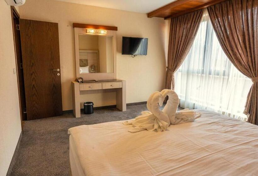 Апартаменты Superior 1 Спальня, Boutique Hotel Provence бутик хотел прованс