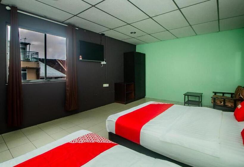 Family Suite, Oyo 90124 Payang Puri Baru