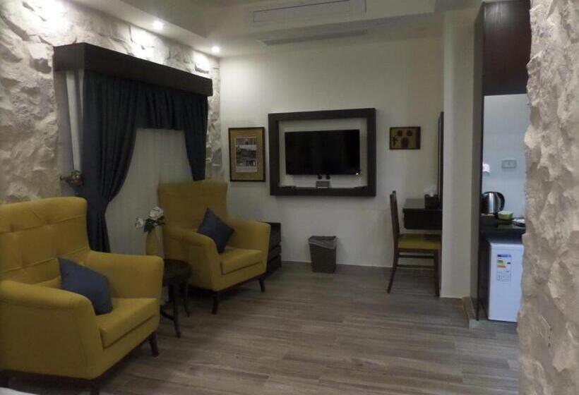 اتاق لوکس, Mount Nebo Hotel & Restaurant Madaba City Center