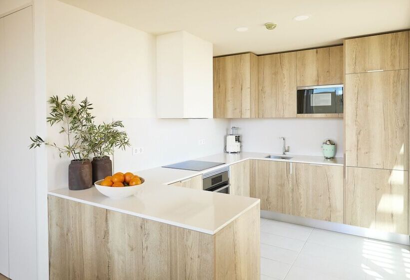 Апартаменты Superior 2 Спальни, White Shell Beach Villas