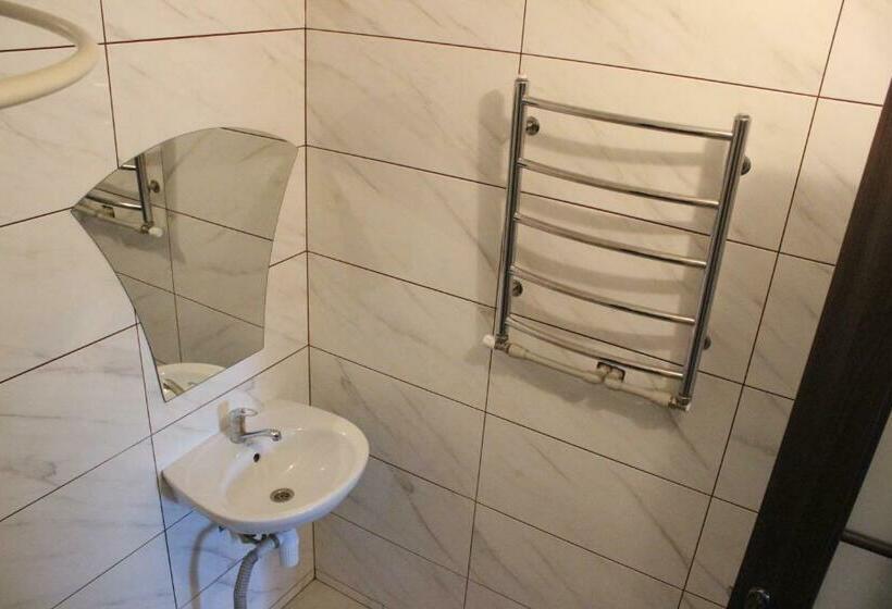 Номер Стандарт, Privatnyy Khostel