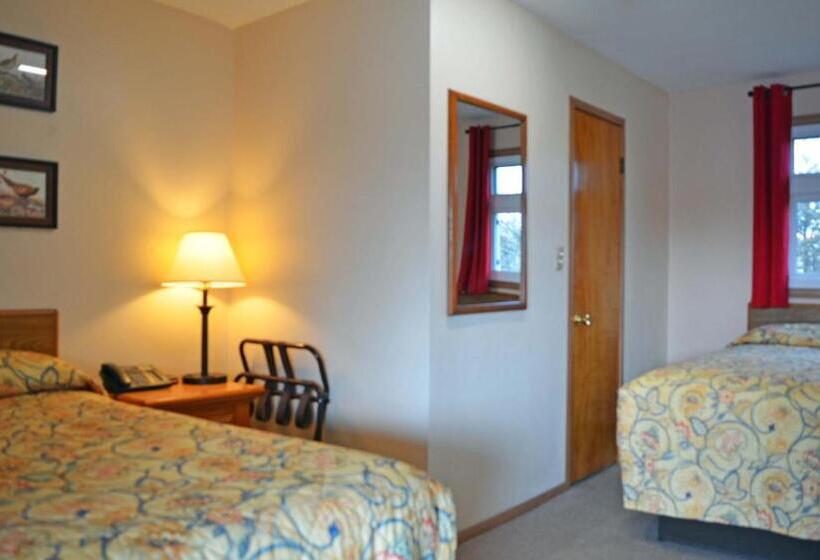 Номер Стандарт, Little River Inn Motel