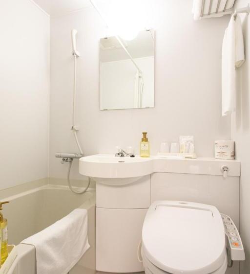 Четырехместный Номер Стандарт, Bakery Hotel Chateau D Or