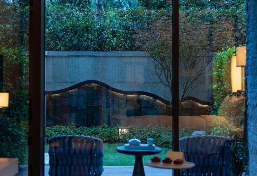 اتاق پرمیوم, Gran Melia Chengdu