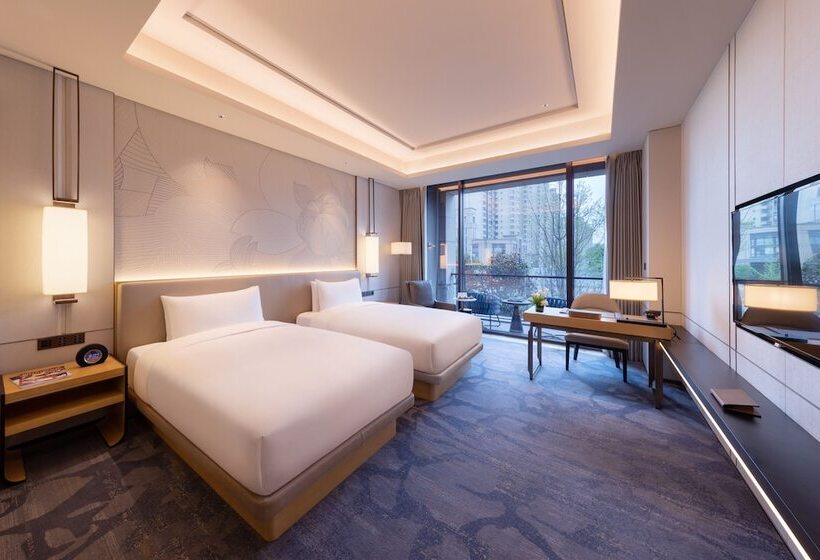 اتاق استاندارد با بالکن, Gran Melia Chengdu