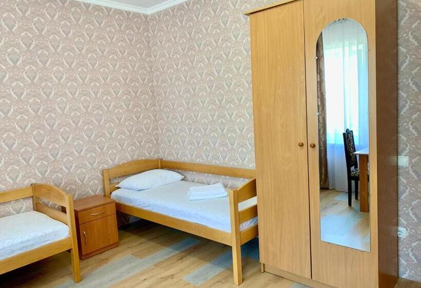 클래식 4인 룸, мини гостиница три коня